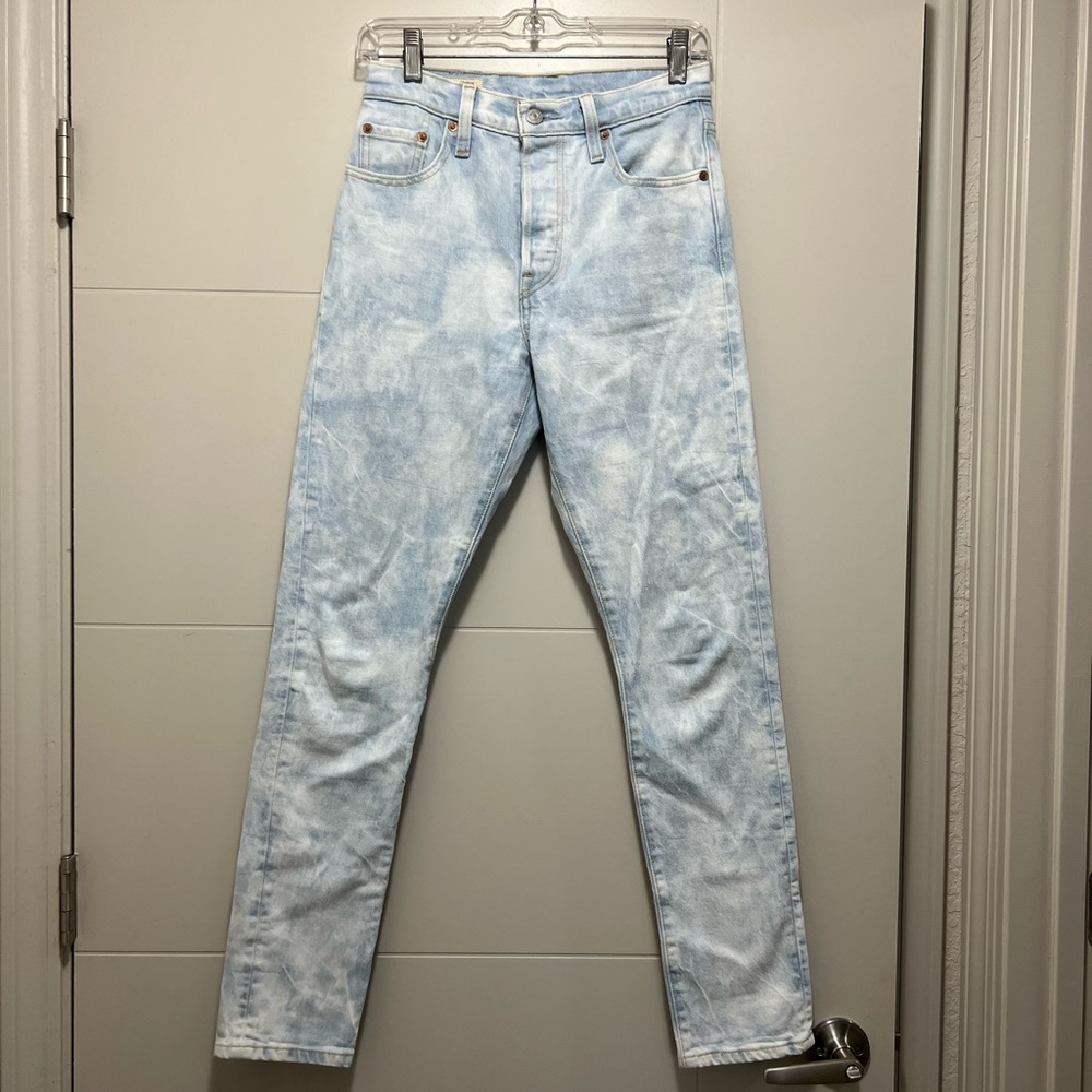 Levi’s Light Wash Bleach Rye Dyed Hem 501 Jeans